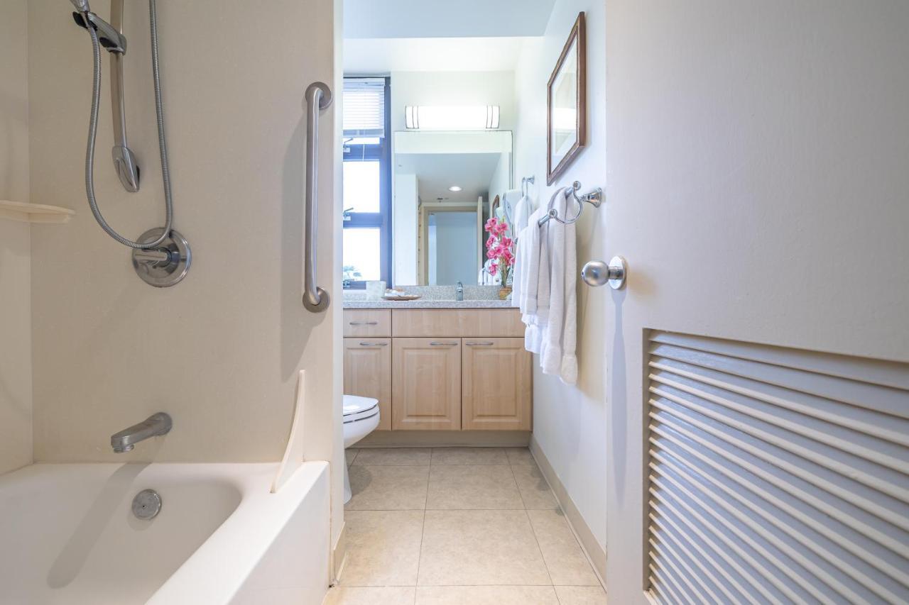 Great Diamond Head Views, 2Br Condo With Free Parking! Honolulu Kültér fotó