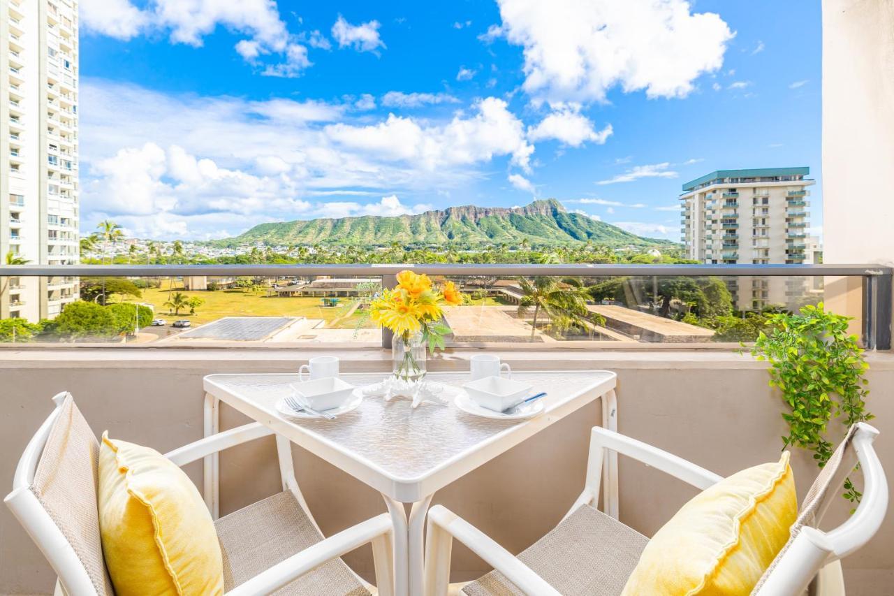 Great Diamond Head Views, 2Br Condo With Free Parking! Honolulu Kültér fotó